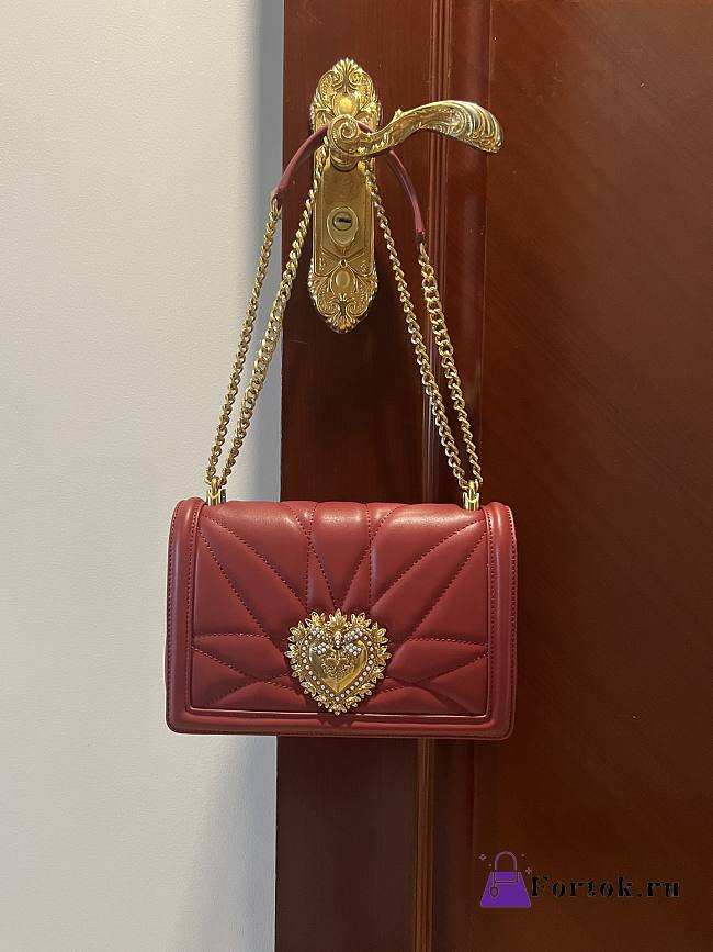 Fortok Dolce & Gabbana Red Medium Devotion Bag In Quilted Nappa Leather 26x18x7.5cm - 1