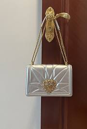 Fortok Dolce & Gabbana Silver Medium Devotion Bag In Quilted Nappa Leather 26x18x7.5cm - 1