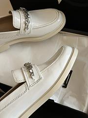 Fortok Chanel Logo Shiny Calfskin Loafers in White - 3