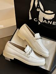 Fortok Chanel Logo Shiny Calfskin Loafers in White - 4