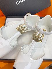 Fortok Chanel Pearl Camellia Shoes White - 4