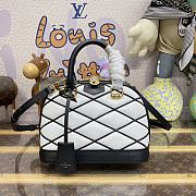 Fortok Louis Vuitton Alma BB Bag White&Black M23761 23.5x17.5x11.5cm - 1