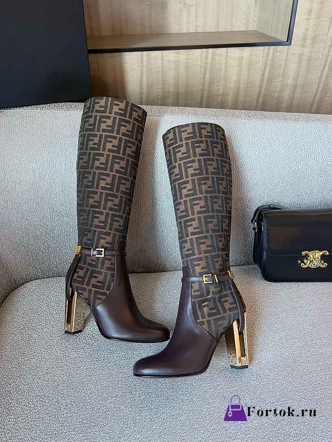 Fortok Fendi Delfina Calfskin High Boots Brown - 1