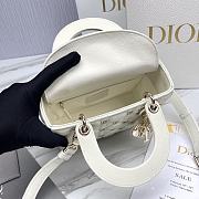 Fortok Dior Lady Cannage Lambskin with Gold-Finish Butterfly Bag White 20x17x8cm - 6