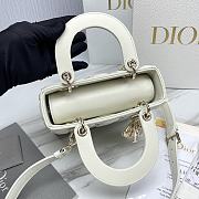 Fortok Dior Lady Cannage Lambskin with Gold-Finish Butterfly Bag White 20x17x8cm - 5