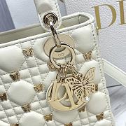 Fortok Dior Lady Cannage Lambskin with Gold-Finish Butterfly Bag White 20x17x8cm - 2