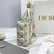 Fortok Dior Lady D-Joy Cannage Lambskin with Gold-Finish Butterfly Bag White 26x13.5x5cm - 4