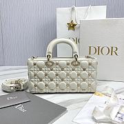 Fortok Dior Lady D-Joy Cannage Lambskin with Gold-Finish Butterfly Bag White 26x13.5x5cm - 3
