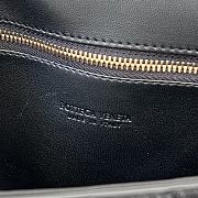 Fortok Bottega Veneta Mini Andiamo Crossbody Bag Black 755545 21.5x13.5x4.5cm - 3