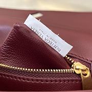 Fortok Bottega Veneta Mini Andiamo Crossbody Bag Burgundy 755545 21.5x13.5x4.5cm - 4