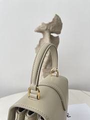 Fortok Celine 2023 Tabou Mini Shoulder Bag Beige 10L343 12×16×5cm - 3