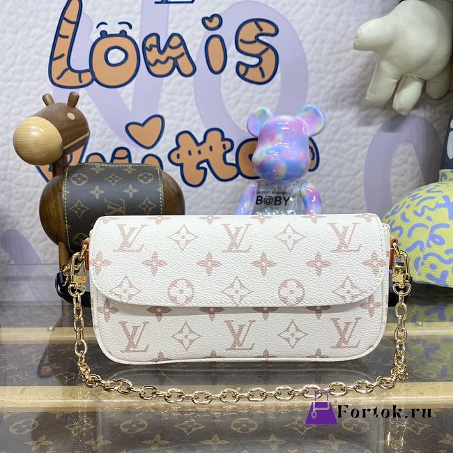 Fortok Louis Vuitton Wallet On Chain Ivy White&Beige M83091 23.5x12x4.3cm - 1