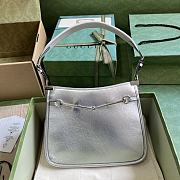 Fortok Gucci Horsebit Slim Shoulder Bag in Metallic Silver Leather 23x18.5x3cm - 1