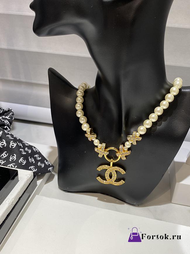 Fortok Chanel Crystal Diamond Pearl Necklace - 1