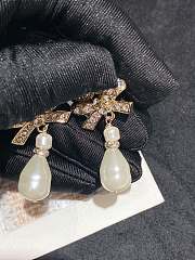 Fortok Chanel Pearl Bow Earrings - 4