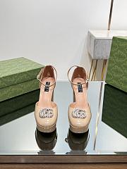 Fortok Gucci Platform Pumps With Double G in Beige - 6