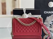 Fortok Chanel Leboy Grained Leather Gold-tone Metal Bag in Red 25x15x9cm - 6