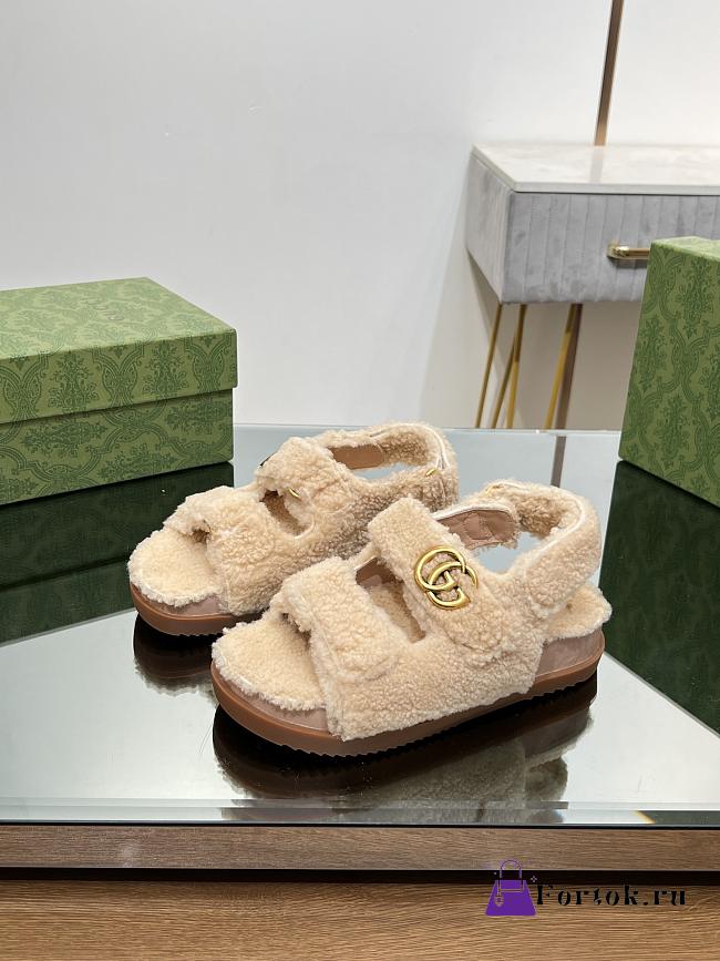 Fortok Gucci Double G Sandals in Beige Merino Wool - 1