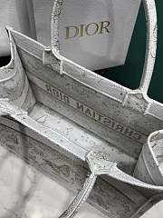 Fortok Dior White/Beige Butterfly Embroidery Tote Bag 36x18x28cm - 5