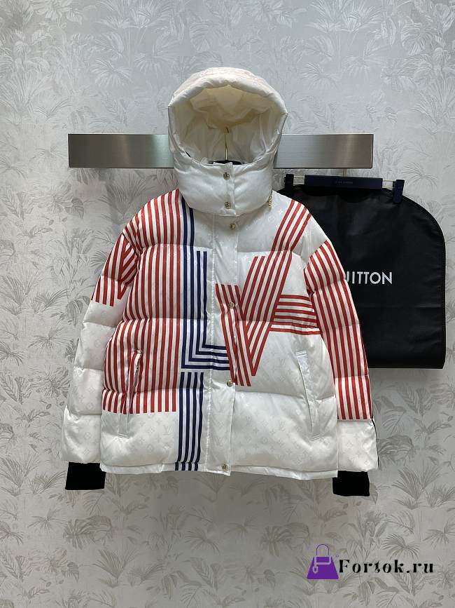 Fortok Louis Vuitton Stripes Puffer Jacket   - 1
