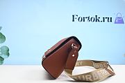 Fortok Burberry Vintage Check and Leather Note Crossbody Bag in Tan 25cm - 2