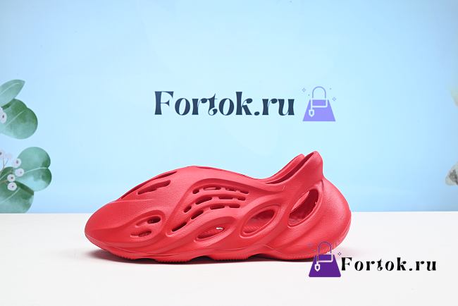 Fortok Adidas Yezzy Foam Runner Red - 1