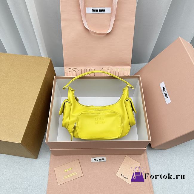 Fortok MiuMiu Gargo Hobo Bag in Yellow 21x6x12cm - 1