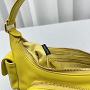 Fortok MiuMiu Gargo Hobo Bag in Yellow 21x6x12cm - 3