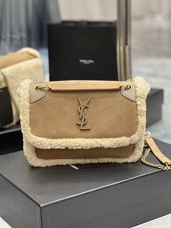 Fortok Saint Laurent Niki Monogram Nubuck & Shearling Shoulder Bag 22×16.5×12cm