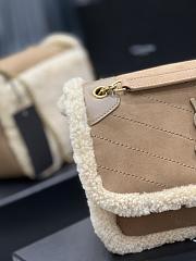 Fortok Saint Laurent Niki Monogram Nubuck & Shearling Shoulder Bag 22×16.5×12cm - 4