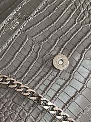 Fortok Saint Laurent Sunset Chain Wallet Crocodile Embossed Shiny Gray 22cm - 3