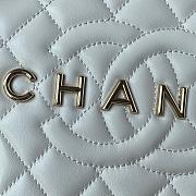 Fortok Chanel Star Handbag in White 22.5×22.5×6cm - 2