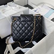 Fortok Chanel 24C Retro Metal Large Logo Bag in Black 17.5×20×5cm - 6