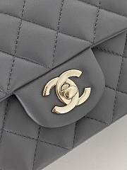 Fortok Chanel 23K Double C Logo Handle Lambskin Bag Grey AS2431 20x12x6cm - 4