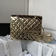 Fortok Chanel Backpack and Star Coin Purse Gold Metallic Calfskin & Gold-Tone Metal 18.5×23.5×8.5cm - 1