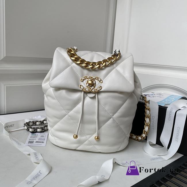 Fortok Chanel 24C Backpack in White 26x22x16cm - 1