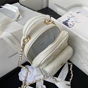 Fortok Chanel 24C Backpack in White 26x22x16cm - 6