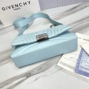 Fortok Givenchy Baguette Bag in Blue 25x15x6cm - 4