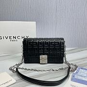 Fortok Givenchy 4G Embossed Leather Crossbody Bag in Black 20x13x5cm - 1