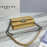 Fortok Givenchy Leather 4G Metal Buckle Chain Bag in Yellow 20x13x5cm - 3