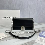 Fortok Givenchy Leather 4G Metal Buckle Chain Bag in Black 20x13x5cm - 1