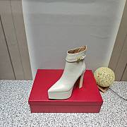 Fortok Valentino Sky-high Waterproof Platform and High-heeled Boots in White - 3