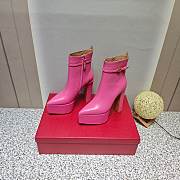 Fortok Valentino Sky-high Waterproof Platform and High-heeled Boots in Pink - 1