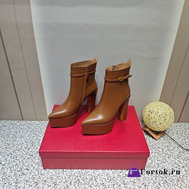 Fortok Valentino Sky-high Waterproof Platform and High-heeled Boots in Brown - 1