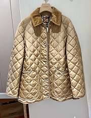 Fortok Burberry Diamond-quilted Belted Jacket in Beige - 5