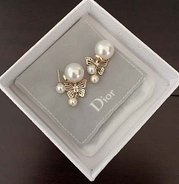 Fortok Dior Butterfly Pearl Earrings