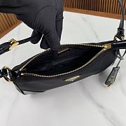 Fortok Prada Re-Edition 2002 Re-Nylon Shoulder Bag in Black 23.5x10x5cm - 4