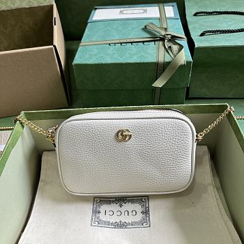 Fortok Gucci GG Marmont Mini Shoulder Bag in White 772759 11x18.5x4cm