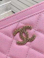 Fortok Chanel Flat Cardholder with Chain CC Pink Caviar with Gold Hardware 11x8cm - 3