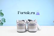 Fortok Nike SB Dunk Low 'Summit White' AR0778-110 Sneakers - 2